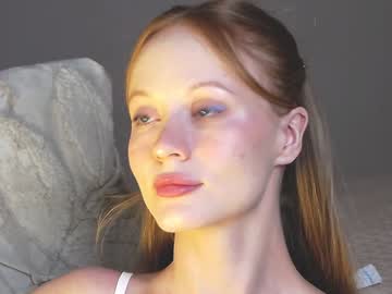girl
        cute_shine cam image #4907733