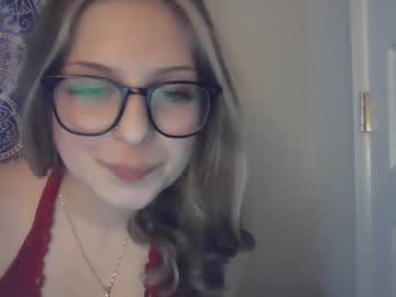 girl
        natysweetcupcake cam image #5931159