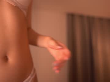 girl
        winona__ cam image #1687933