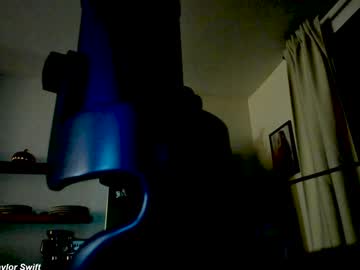 girl
        x_lily_x cam image #5329709