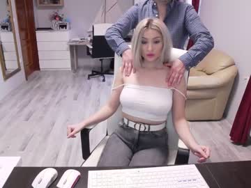 couple
        cute00kiara cam image #3492615
