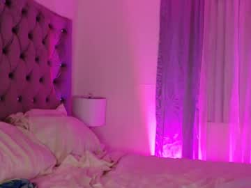 girl
        evajonez cam image #4462004