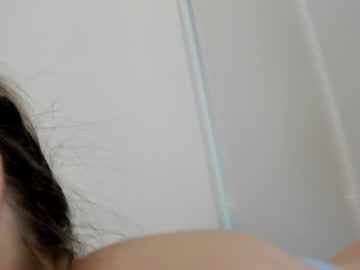 girl
        aalliyahh cam image #6340274