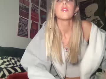 girl
        cutelondonp cam image #3711779