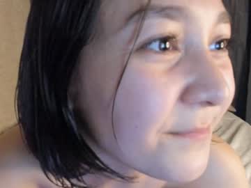 girl
        jeanfrancoa cam image #2696041