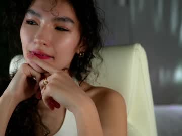 girl
        yvetta cam image #6594016