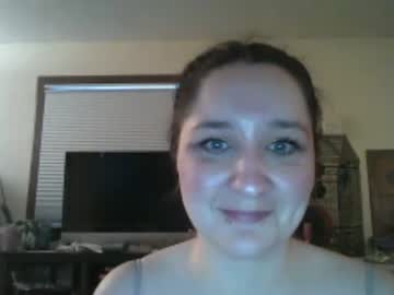 girl
        kittenfit cam image #767242