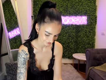 girl
        hotfallingdevil cam image #6004964
