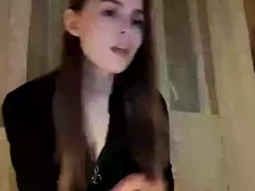 girl
        jennyjansen cam image #2432478