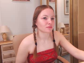 girl
        sandydunst cam image #1436138