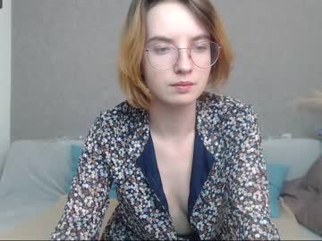 girl
        mary_klaus cam image #898893