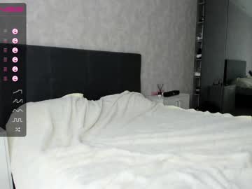 couple
        baby_grace_ cam image #1805728