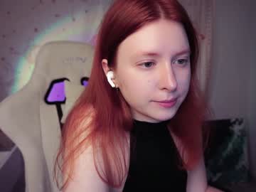 girl
        pocketrocket_ cam image #4552422