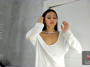 girl
        sweetfox_365 cam image #2516011