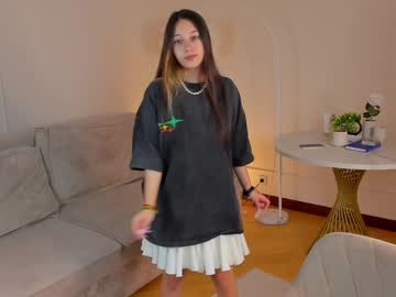 girl
        editabonde cam image #6021812