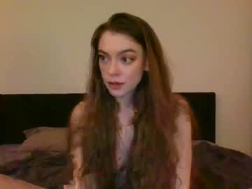 girl
        rosegold18 cam image #548347