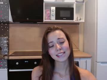 girl
        goldy_grace cam image #2264519