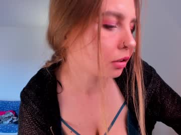 girl
        sweetmila1 cam image #6703958