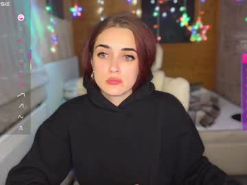 girl
        ps4pro cam image #6053885
