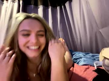 girl Lovely Nude Webcam Girls And Couples with charismacharm