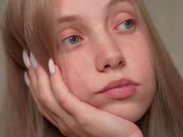 girl
        appr0ved cam image #6552740