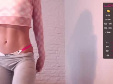 girl
        mazzanti_ cam image #108410