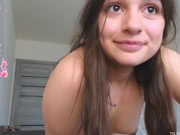 girl
        jessiexxi cam image #6752384