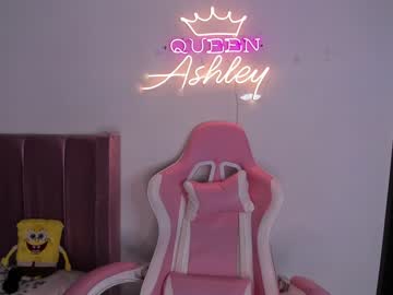 girl
        ashley_ospino cam image #4144763
