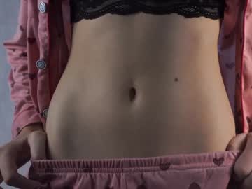 girl
        norakiso cam image #5122497