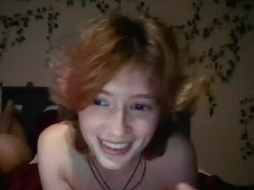 girl
        allie_winters18 cam image #6737906