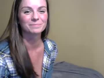 girl
        kenzie48 cam image #235512