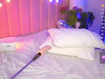 girl
        sexy_blonde_doll cam image #6118990