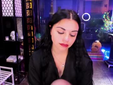 girl
        alma_pearl cam image #4361207