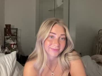 girl
        libbyrae cam image #6053613