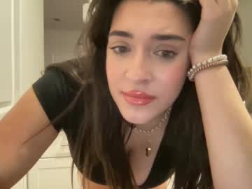 girl
        valgomezz cam image #5567410