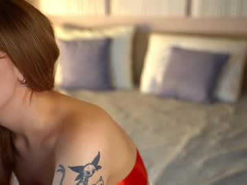 girl
        oliviavilolobos cam image #5404329