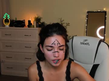 girl
        ella_flar_ cam image #8659