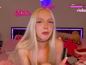 girl
        riababe cam image #6565700