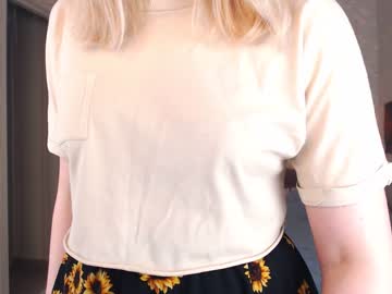 girl
        tendermoon__ cam image #3327957