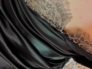 girl
        linapearl cam image #6293362