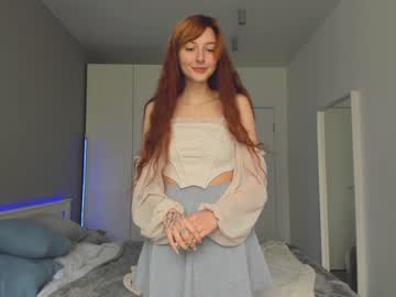 girl
        jennifer_ewans cam image #1444527
