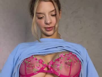 girl
        lesi_moonie cam image #4474760