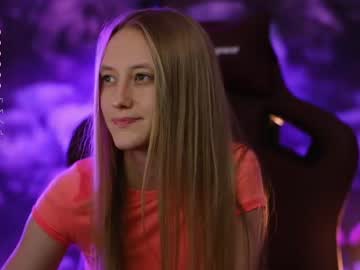 girl
        angeellina cam image #3280757