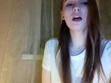 girl
        jennyjansen cam image #2426114