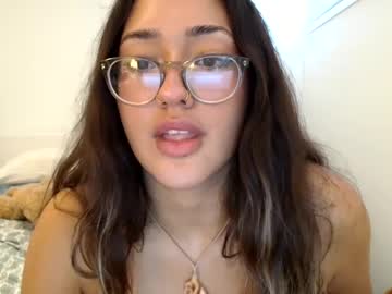 girl
        teleaevansss cam image #6333651