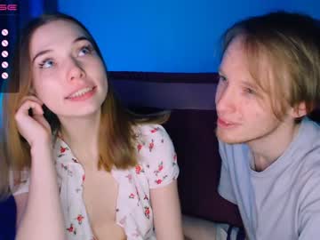 couple
        velleizanz cam image #68962