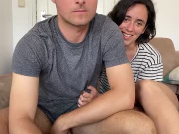 couple
        joey_and_eli cam image #1627078