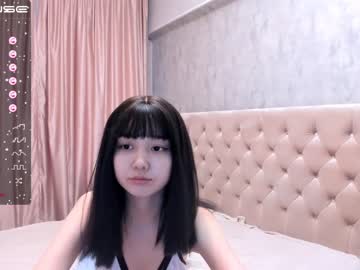 girl
        chanlia cam image #1237189